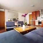 维拉巴尔卡公寓 * 波尔托罗